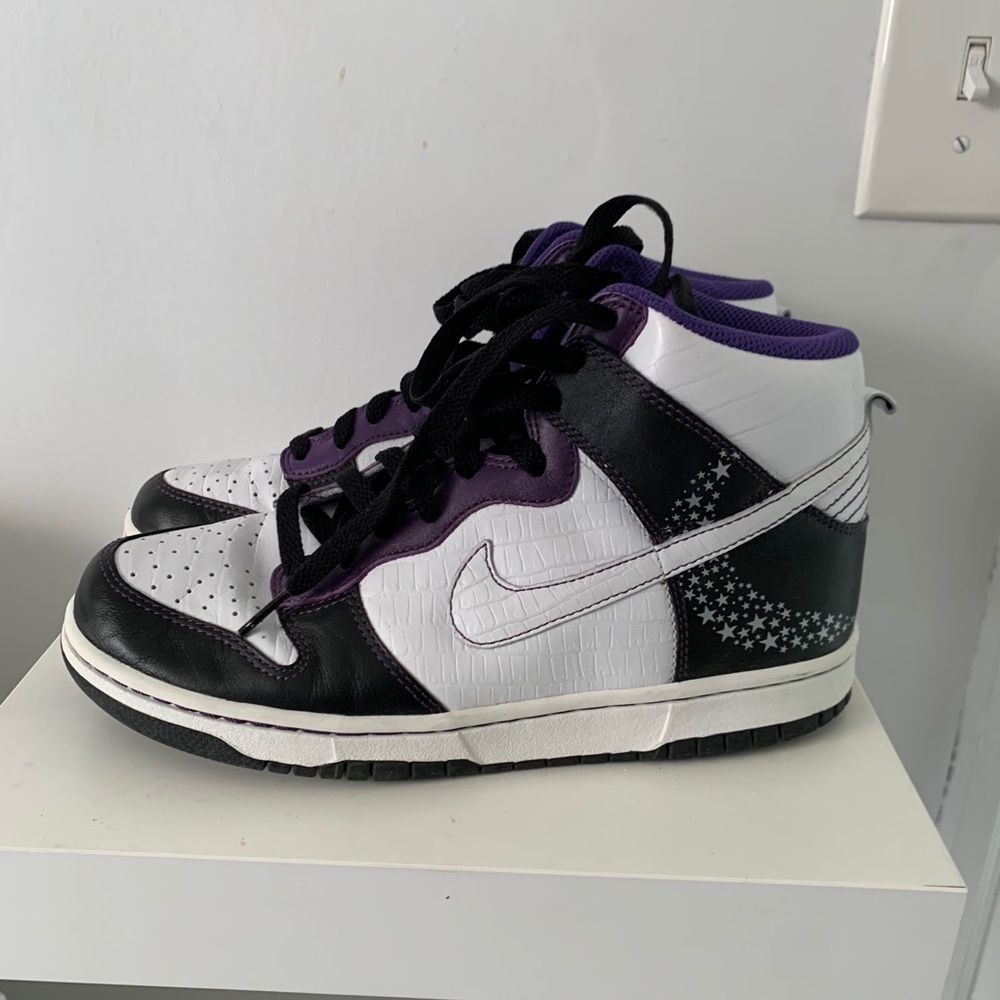 Nike | Women’s 8 Purple/Black Dunk SB